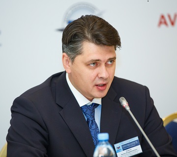 Anton Koren CEO AVIACENTER