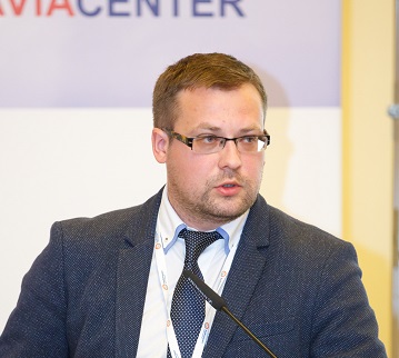 Глумов Е