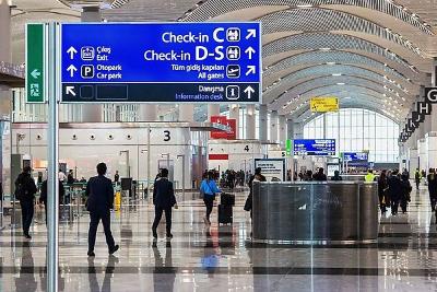 Стамбульский аэропорт признали самым загруженным в Европе